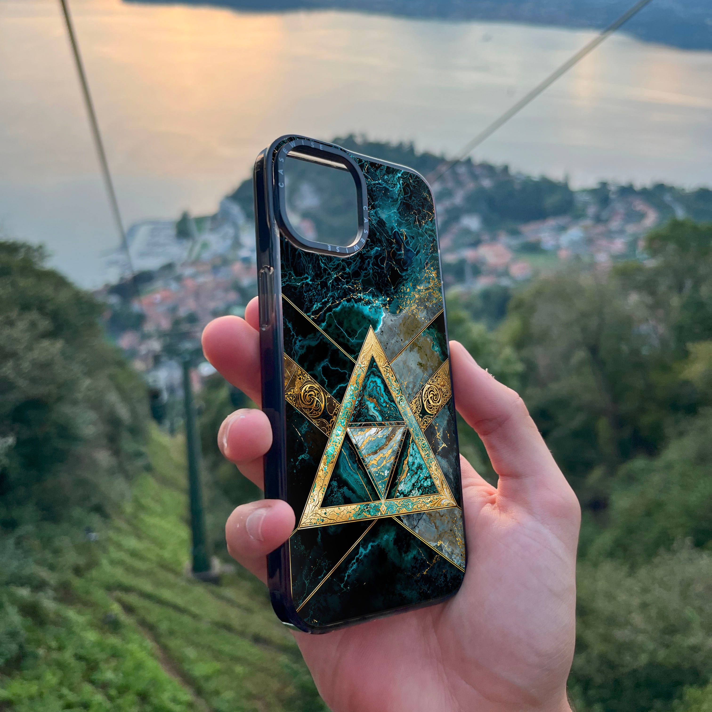 Triforce Pyramid Kintsugi - Hülle