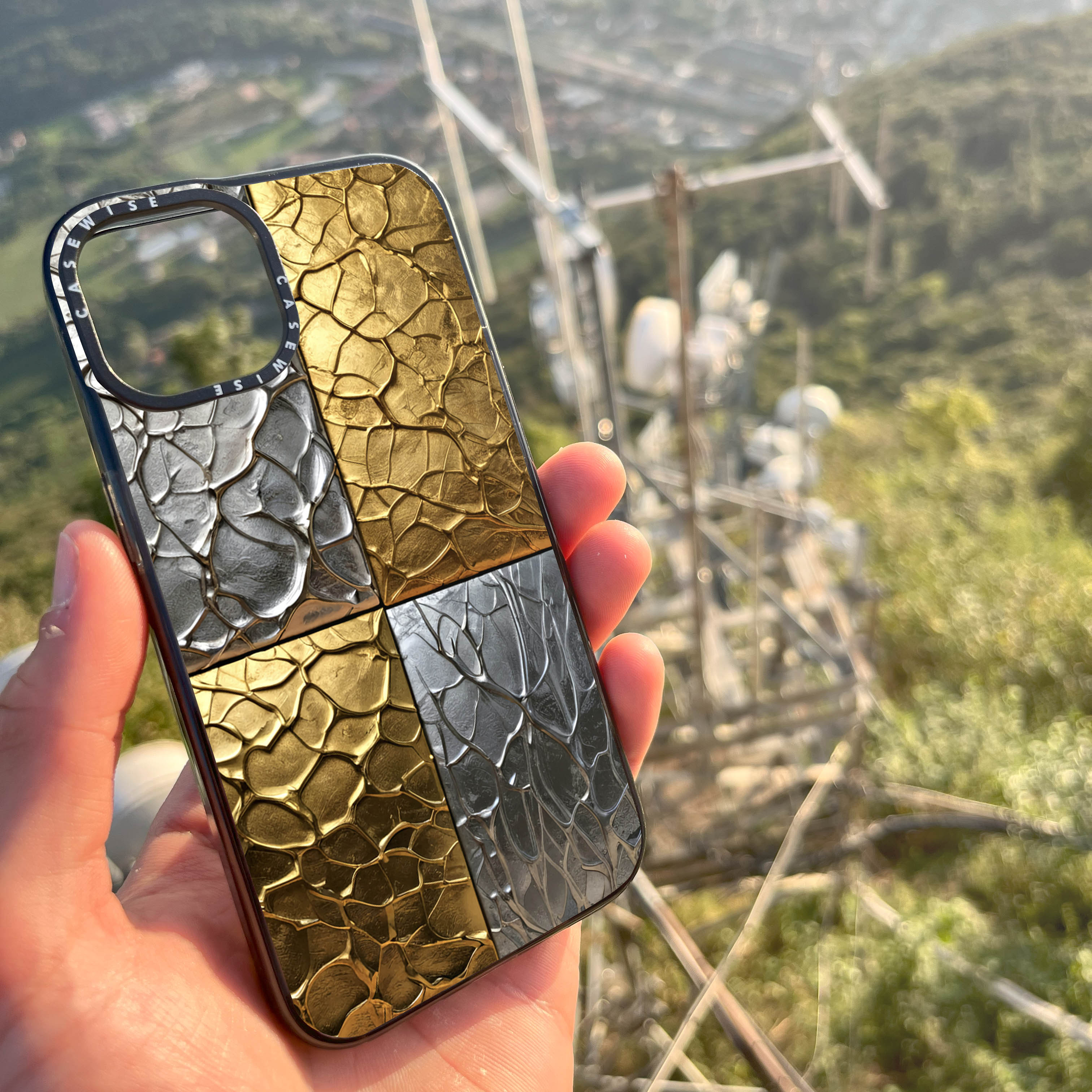 Metallic Mosaic - Hülle