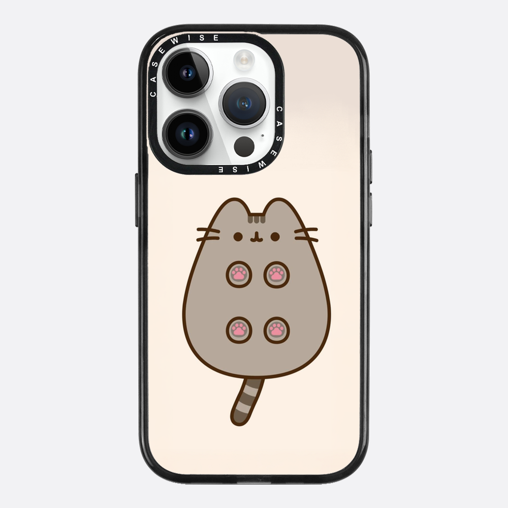 Eine charmante Katze mit Pads der Pfoten - Hülle