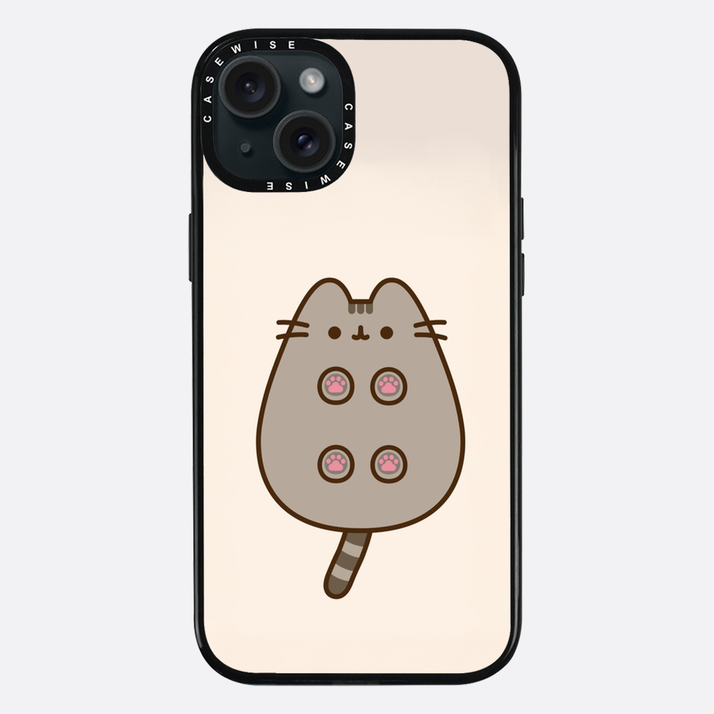 Eine charmante Katze mit Pads der Pfoten - Hülle