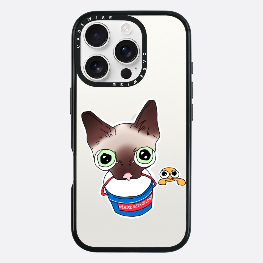 Ein Kätzchen mit einem Kittkolben - Hülle